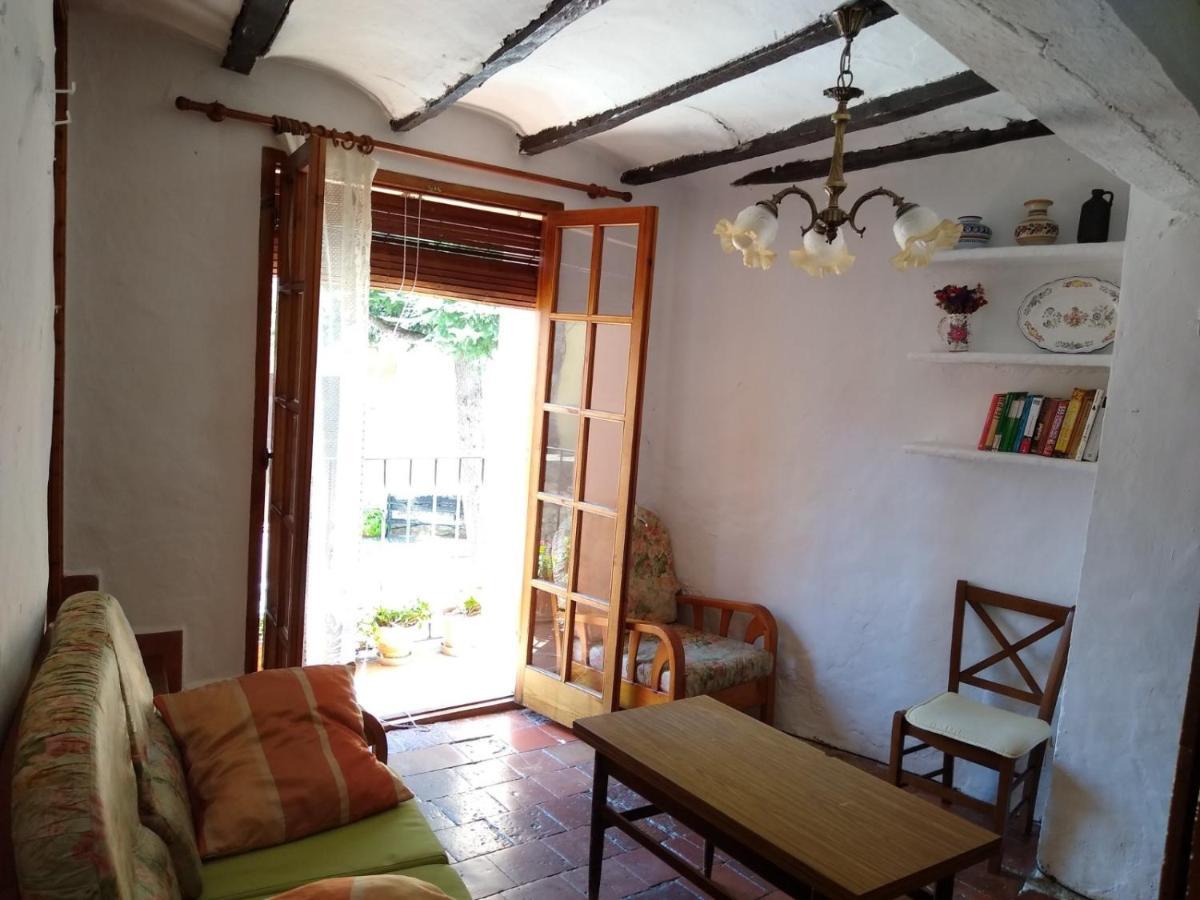 Pavies Casa De Amparo Y Jose Manuel 게스트하우스 외부 사진